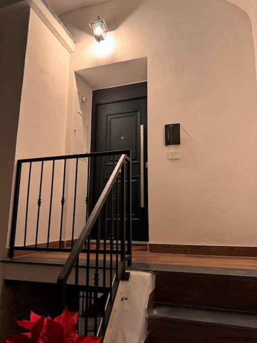 Domus Miraculi: Casa Storica Nel Cuore Di Napoli Exteriér fotografie