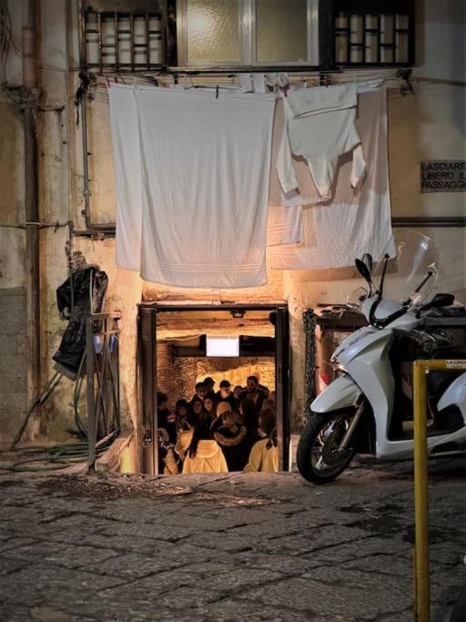 Domus Miraculi: Casa Storica Nel Cuore Di Napoli Exteriér fotografie